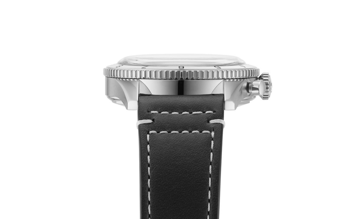 BRT Classic AVI Chronograph 42 Tribute to Vought F4U Corsair Leather Strap Watch