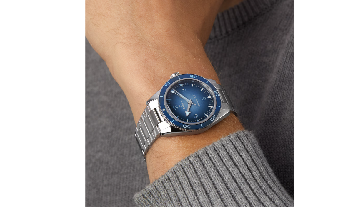 OMG Seamaster 300 Co-Axial Master Chronometer 41mm Summer Blue