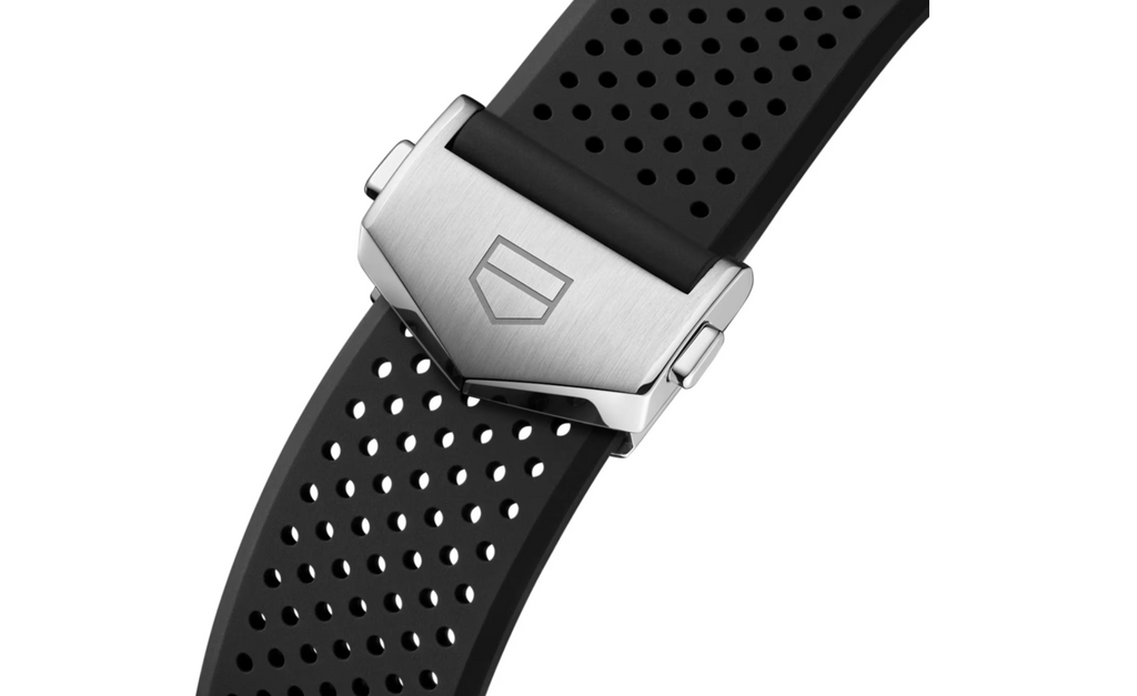 TGHR Carrera 44mm Mens Watch Rubber