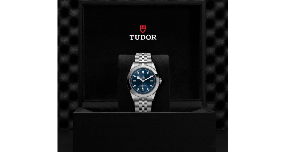 TDR Black Bay 39 Manufacture Calibre MT5602 (COSC) 39mm Steel Case Steel Bracelet