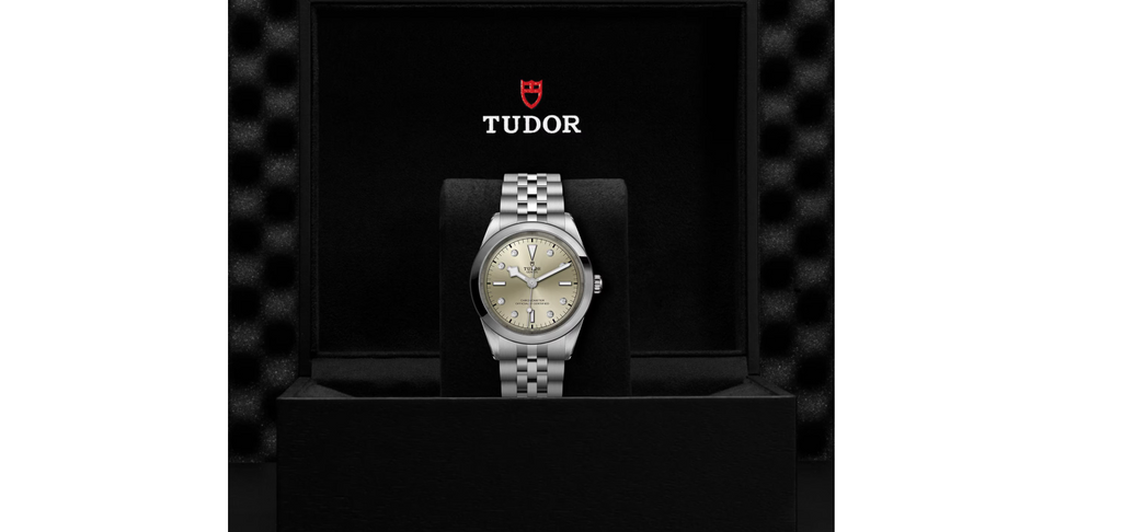 TDR Black Bay 41 Manufacture Calibre MT5601 (COSC) 41mm Steel Case Steel Bracelet