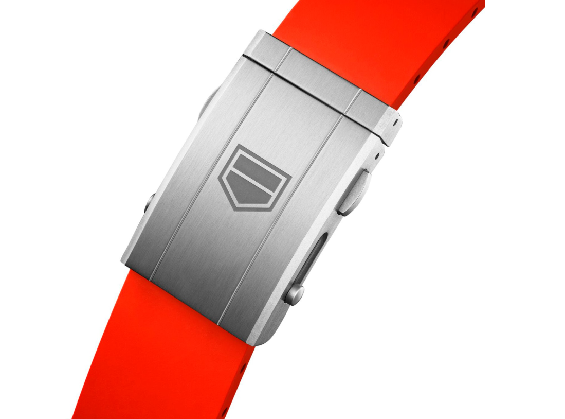 TGHR Carrera Chronograph Extreme Sport 44mm Mens Watch Red