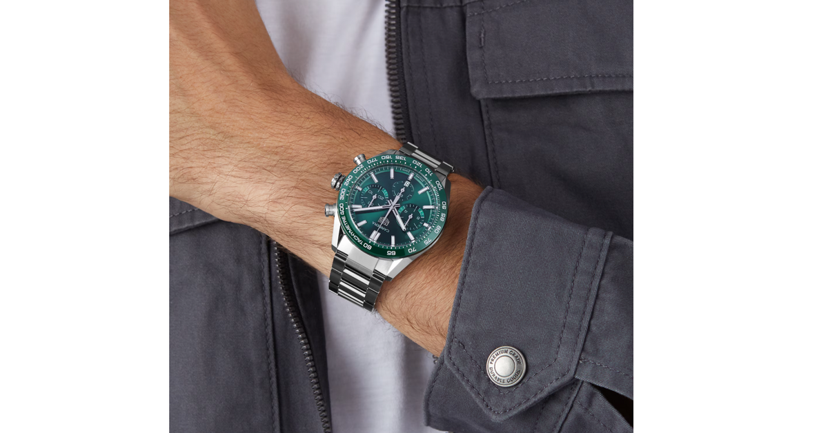 TGHR Carrera Chronograph 44mm Mens Watch Green Stainless Steel