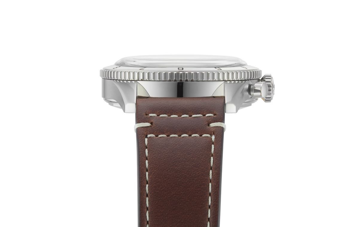 BRT Classic AVI Chronograph 42 Curtiss P-40 Warhawk Leather Strap Watch