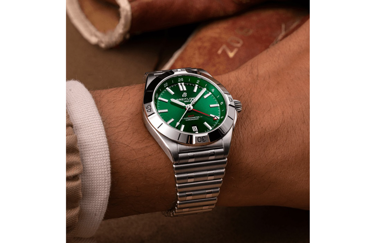 BRT Chronomat Automatic GMT 40 Green Dial Watch