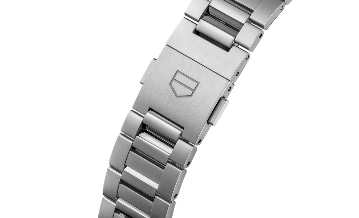 TGHR Carrera Chronograph 39mm Mens Watch Silver